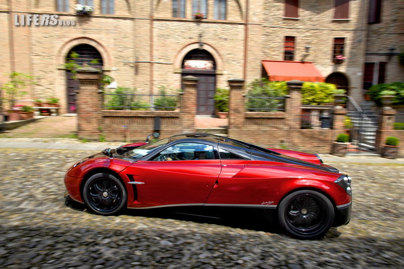 Pagani Huayra 6
