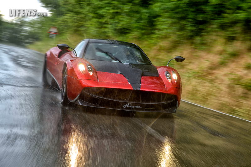 Pagani Huayra 6