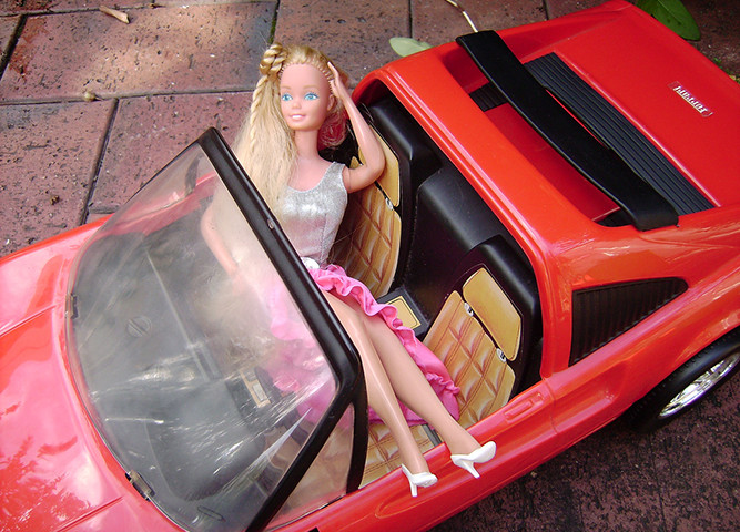 Barbie – The Icon