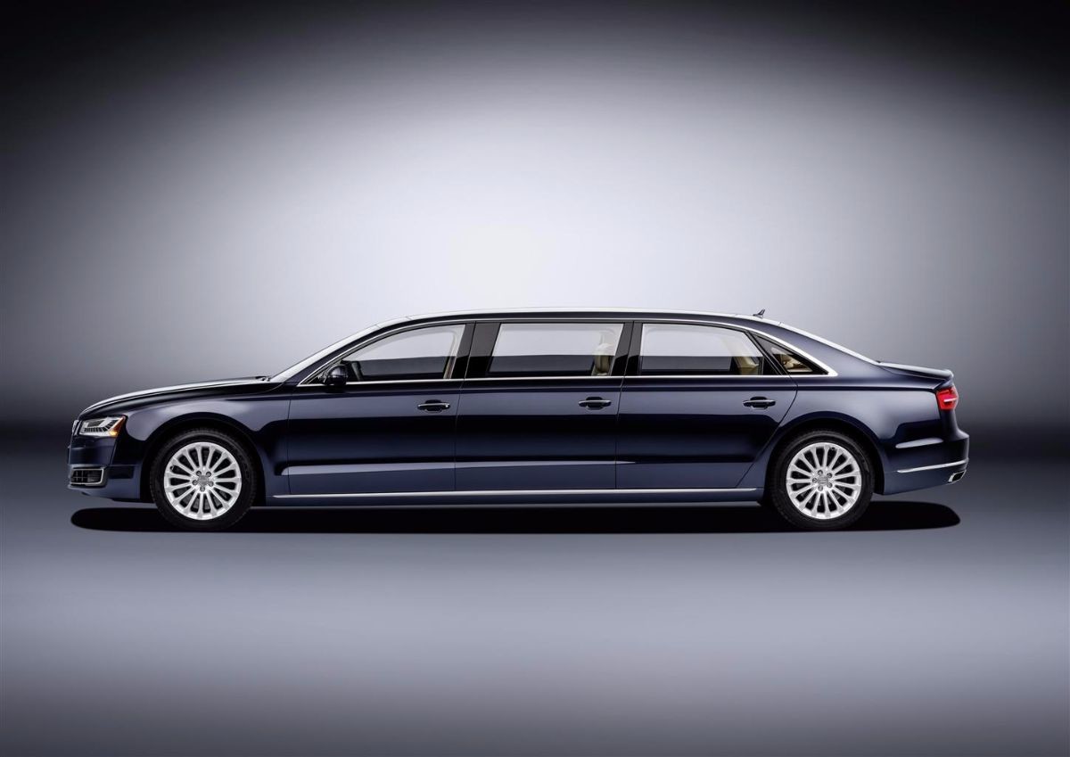 Audi A8 L extended 