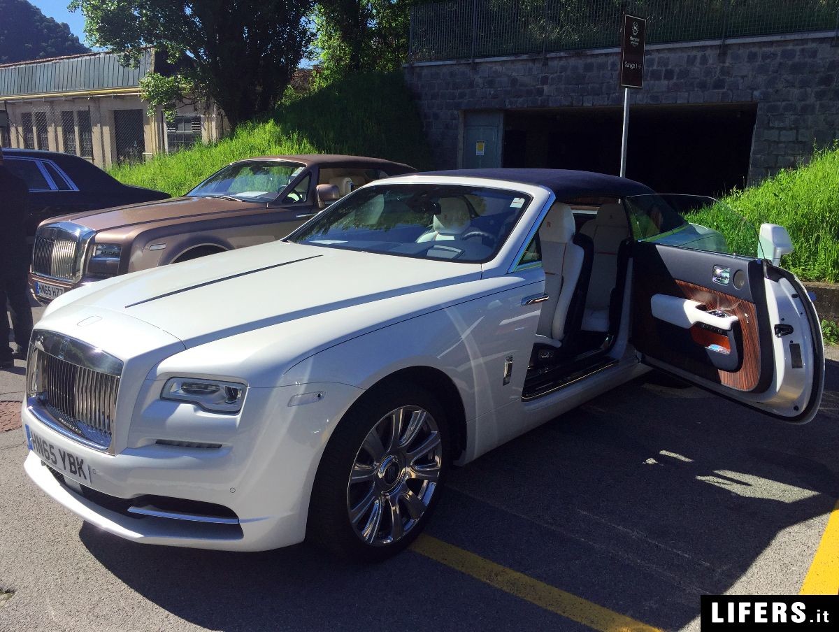 Primo Test Drive Rolls Royce Dawn (prova su strada)