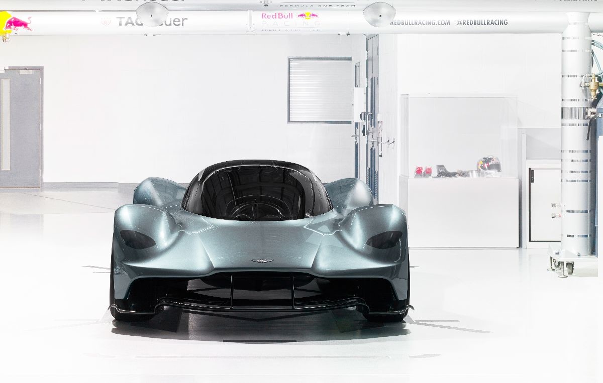 Aston Martin e Red Bull Racing creano AM-RB 001