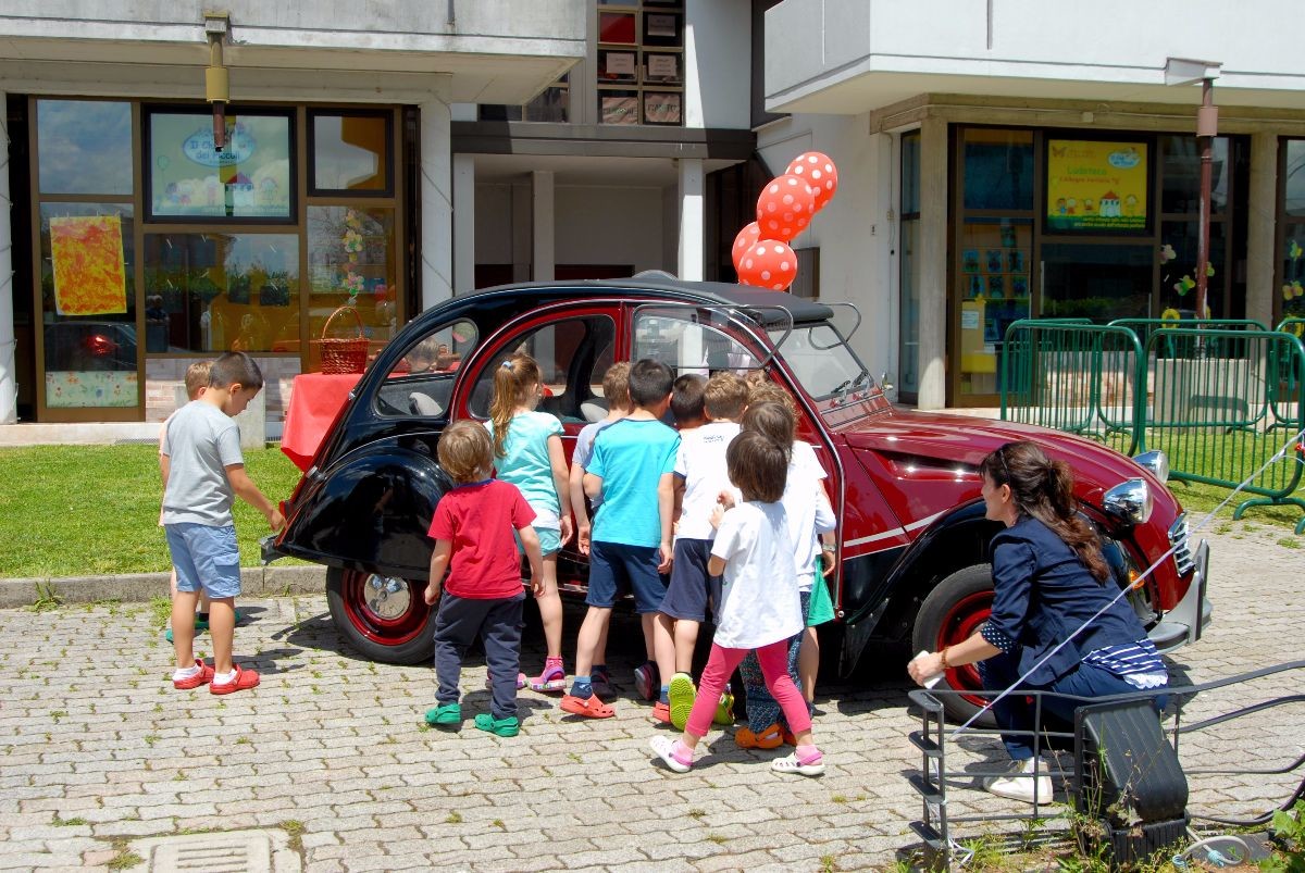 La Citroën 2CV "Beppina" acquisisce il soprannome di “Tornado”