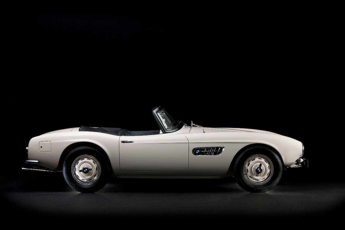 La BMW 507 guidata da Elvis Presley