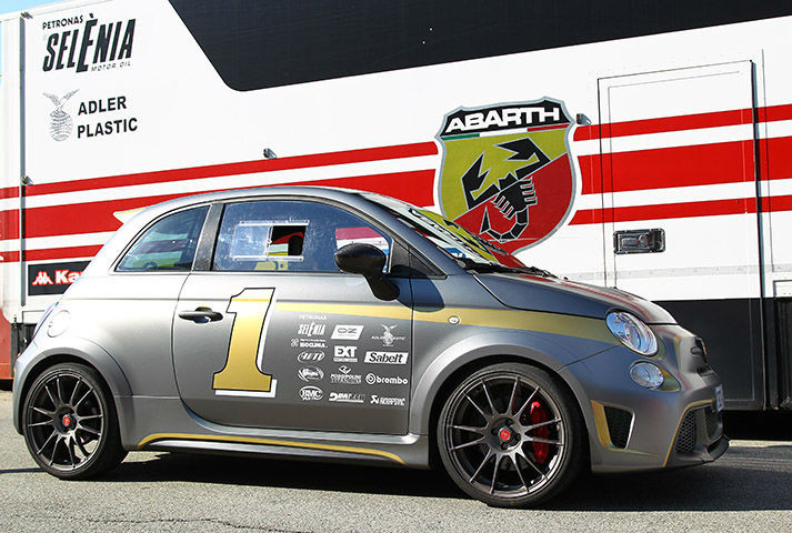 Primo Test Abarth 695 Biposto (prova su pista)