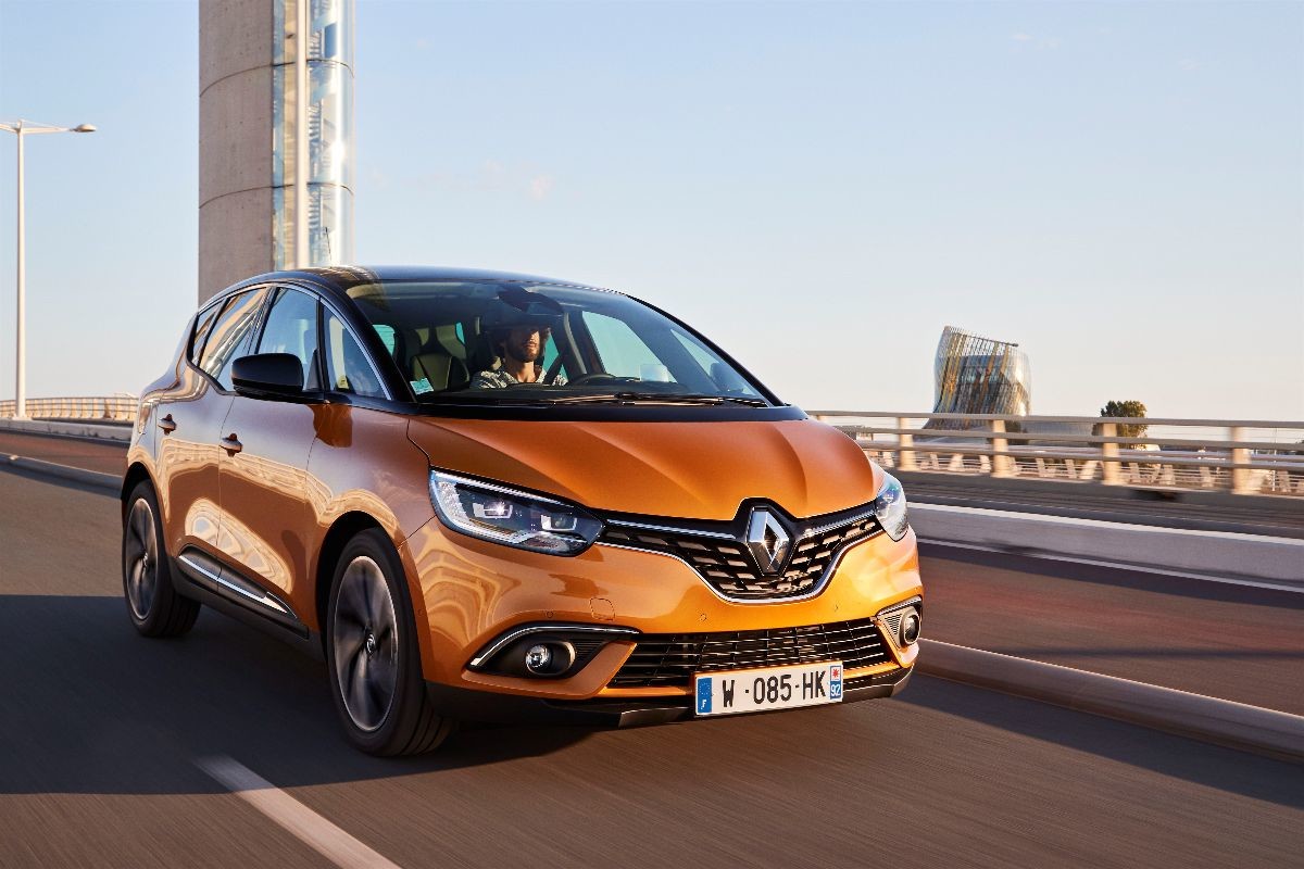 Scénic: Renault presenta la quarta generazione