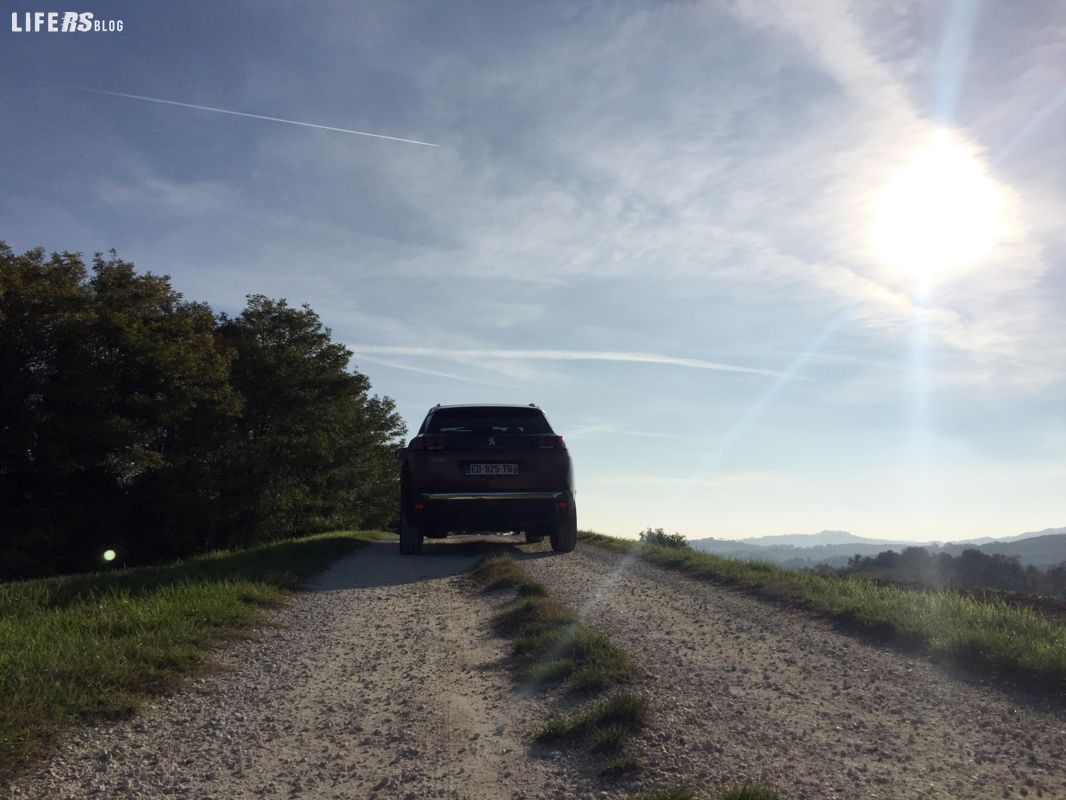 Nuova Peugeot 3008