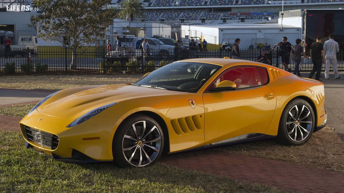 Ferrari SP 275 RW Competizione