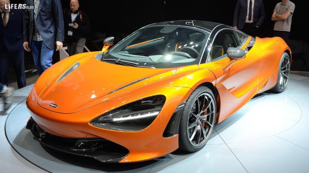 Lego anche la McLaren 720S