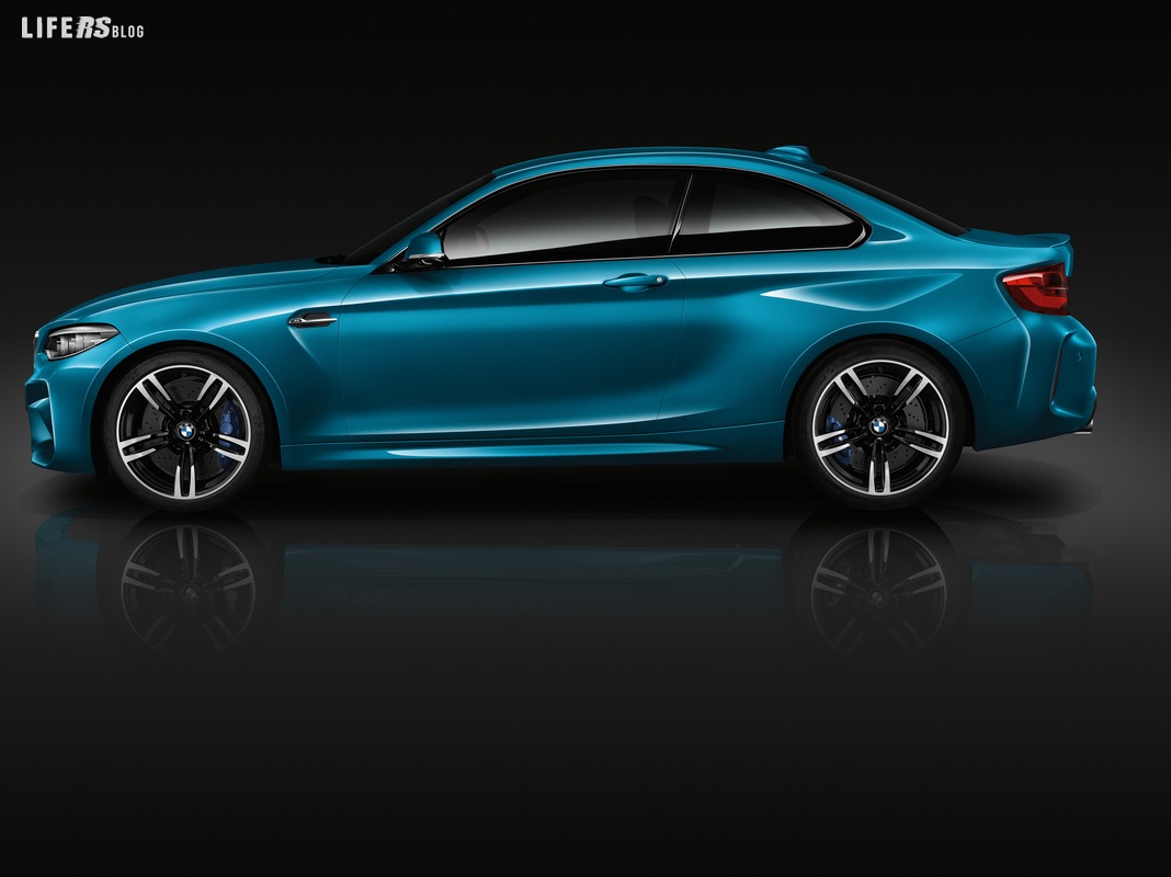 La nuova BMW M2