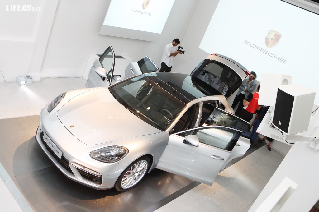 Porsche Sport Turismo