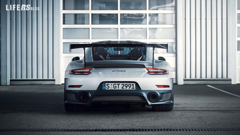 Nuova 911 GT2 RS