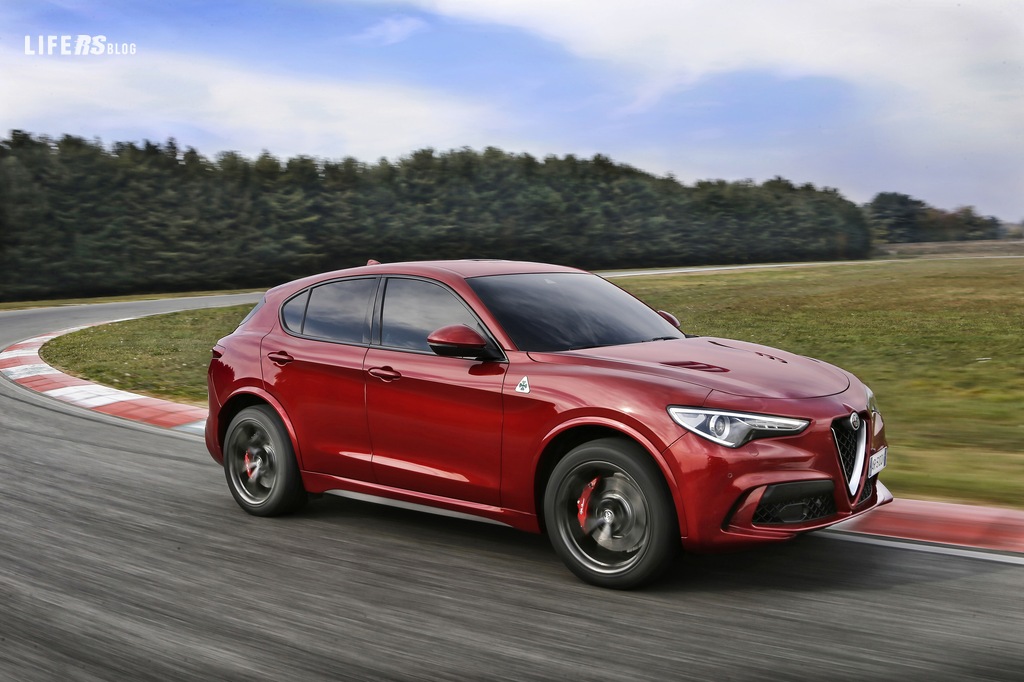 Alfa Romeo Stelvio Quadrifoglio