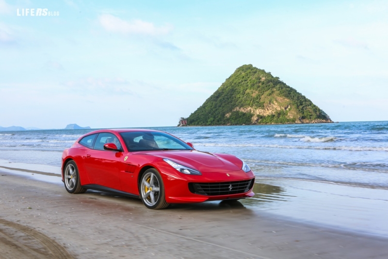 GTC4 Lusso T: test drive