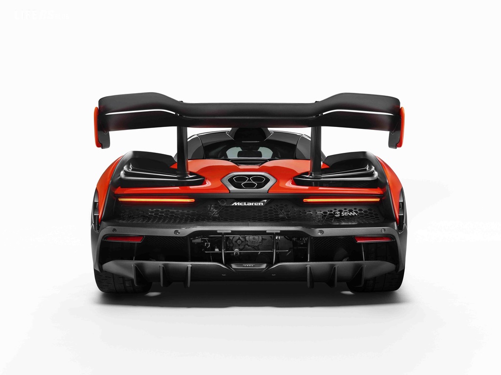 McLaren Senna: rende omaggio al grande campione