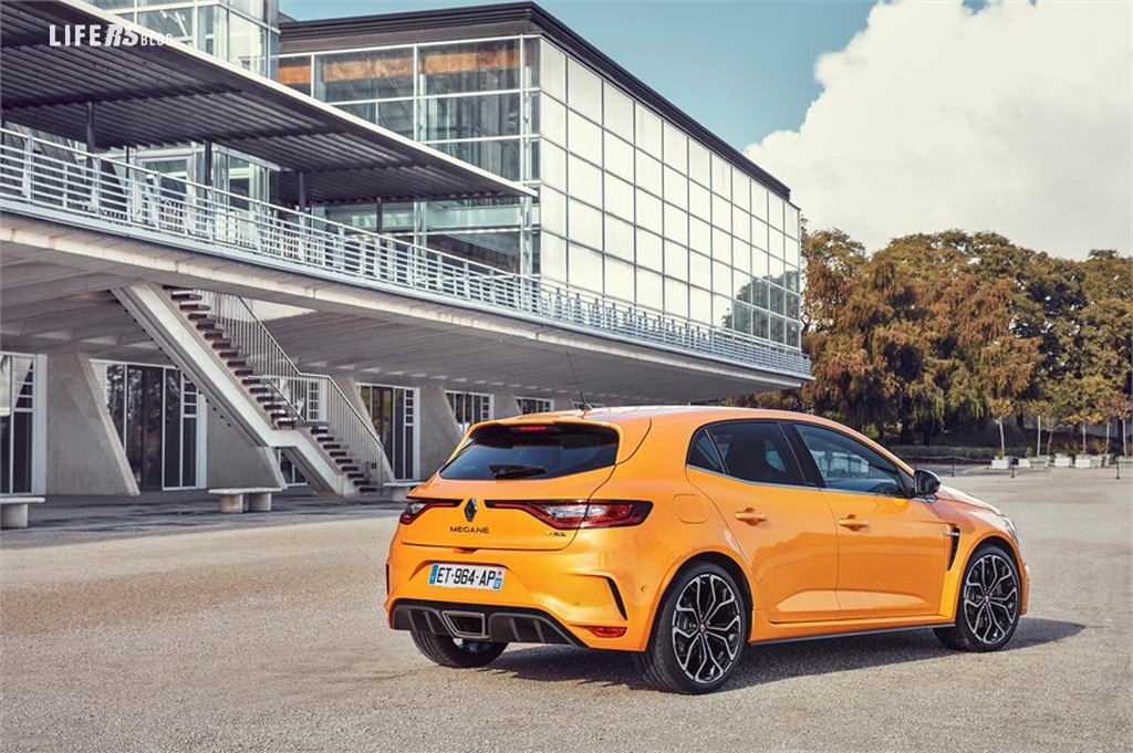 Nuova Renault MÉGANE R.S.