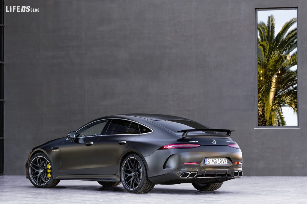 Nuova Mercedes‑AMG GT Coupé a 4 porte