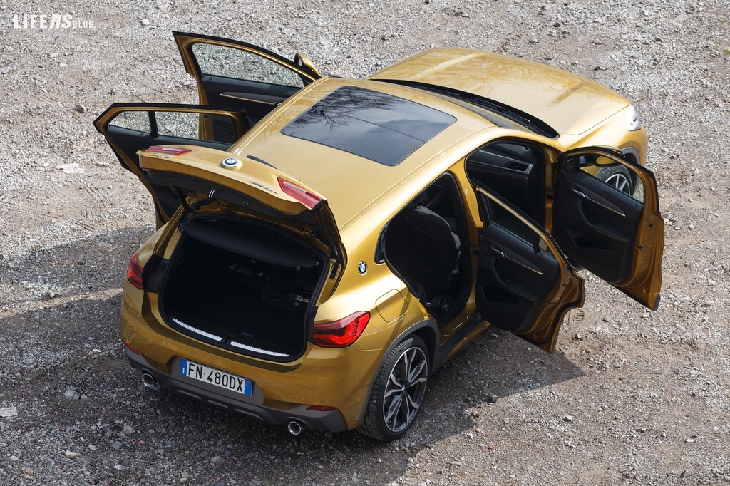 BMW X2