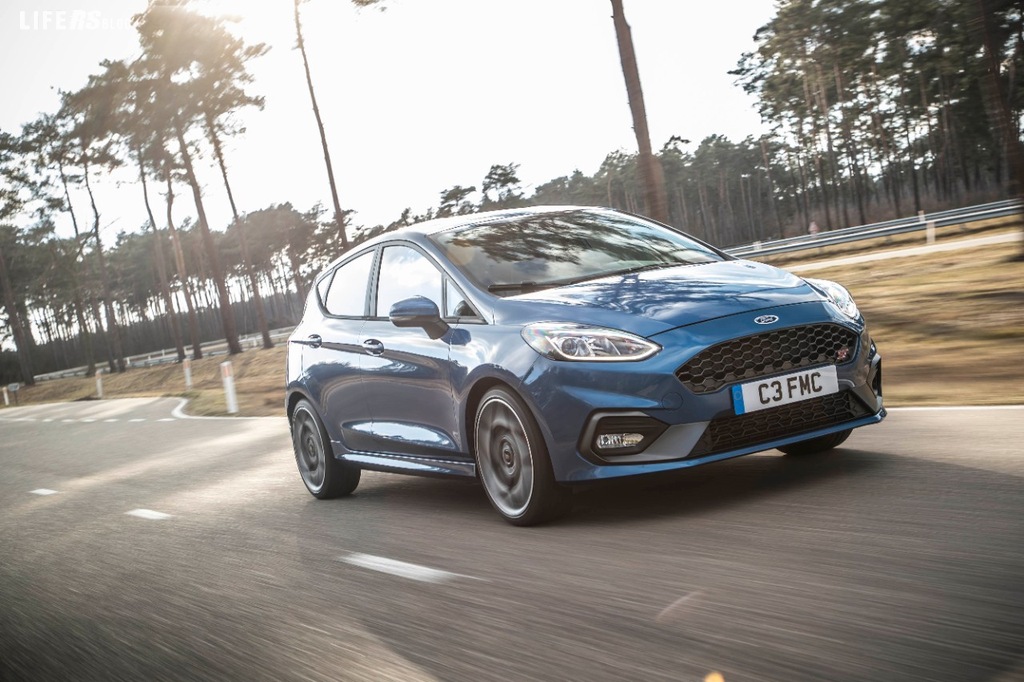 Nuova Fiesta ST: "Sports Technologies"