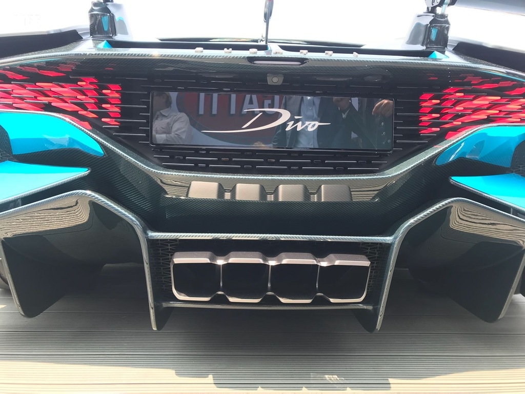 Bugatti Divo