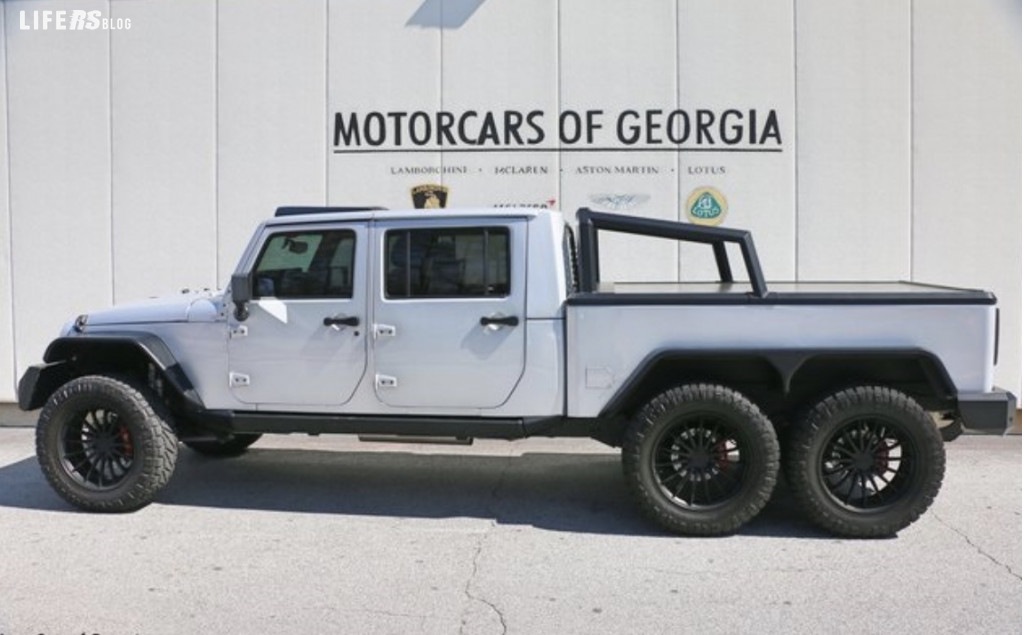 Jeep Wrangler 6x6 
