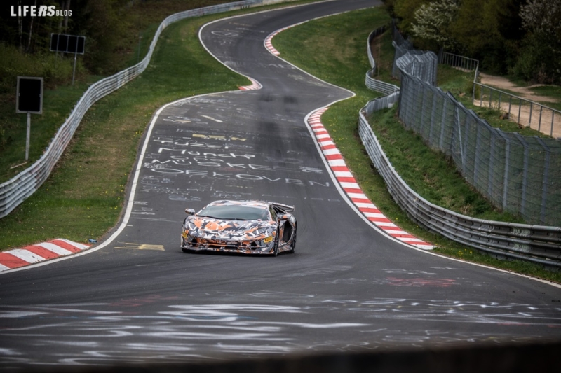 Lamborghini Aventador SVJ