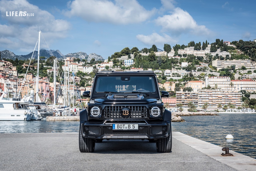 Brabus 700 Widestar