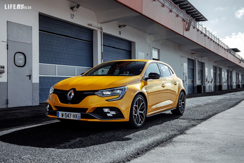 Mégane R.S.Trophy amplia la gamma Renault Sport