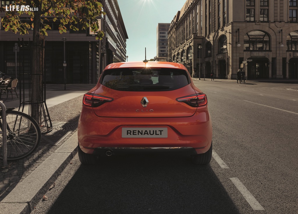 Nuova CLIO, la quinta incarnazione dell'icona Renault