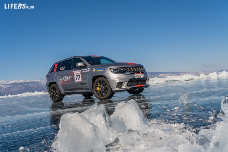 Grand Cherokee Trackhawk, stabilisce il record assoluto di velocità sul ghiaccio per SUV