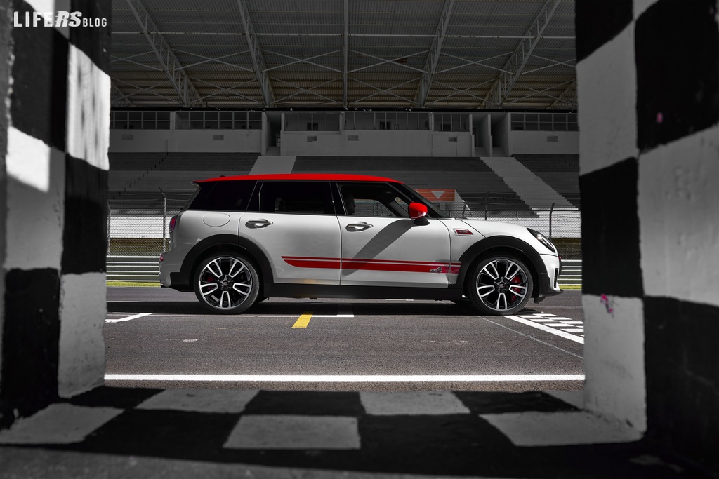 Mini Clubman e Countryman: arrivano le versioni John Cooper Works