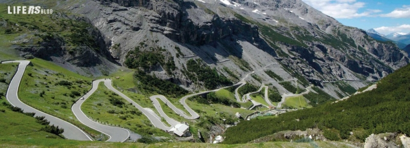 Passo dello Stelvio e Passo Giau, Italia