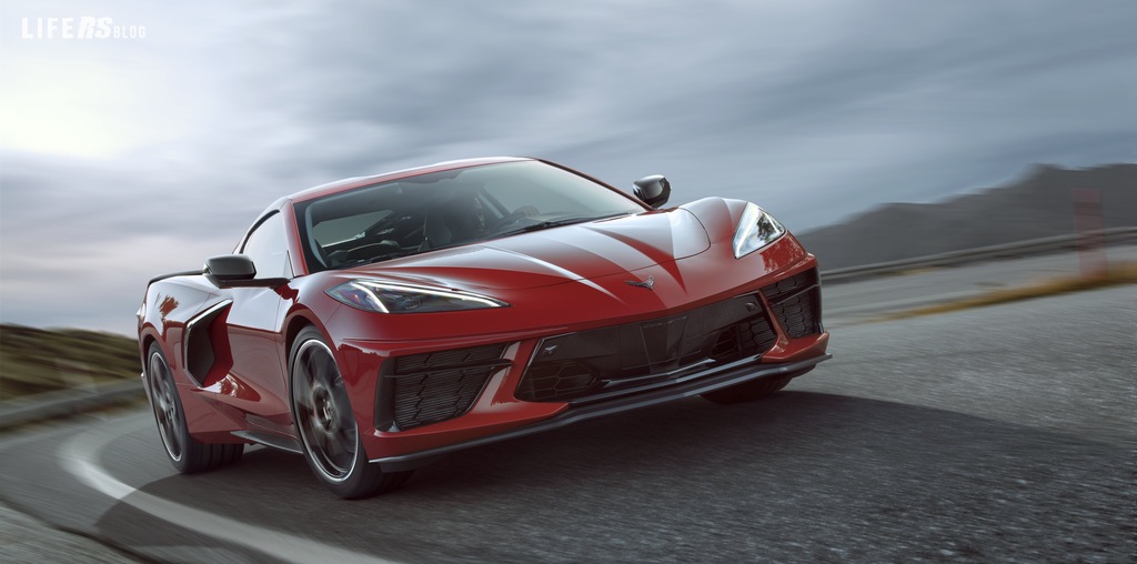 Chevrolet C8 Corvette, sempre più un'auto sportiva di lusso!