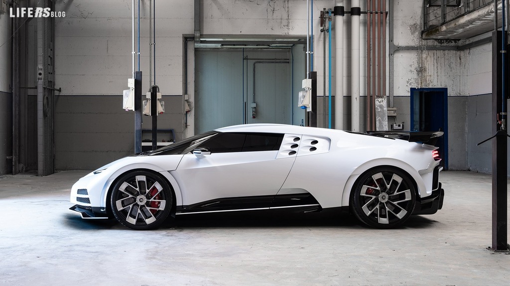 Centodieci by Bugatti: