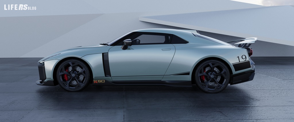 Nissan GT-R50 by Italdesign in anteprima a Ginevra