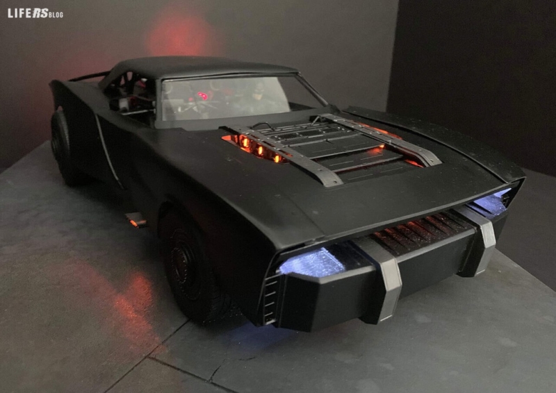 the-batman-batmobile