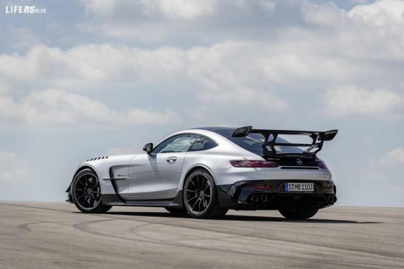 Black Series, arriva la Mercedes AMG GT definitiva