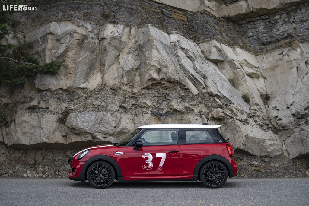 Paddy Hopkirk Edition: il numero 37 della Mini vincente