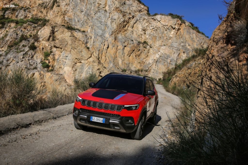 Nuova Jeep Compass: primo contatto x “sognatori pragmatici”