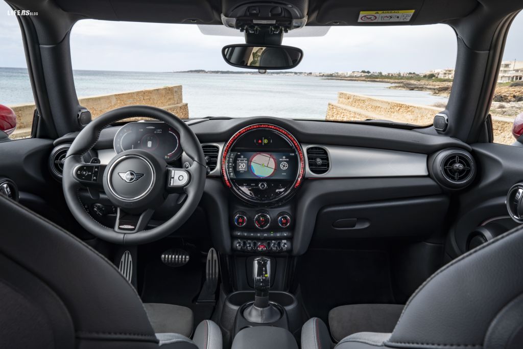 Mini John Cooper Works, piacere di guida estremo