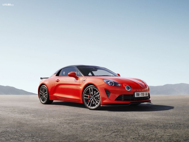 Nuova Alpine A110 S, la prima dotata di alettone posteriore