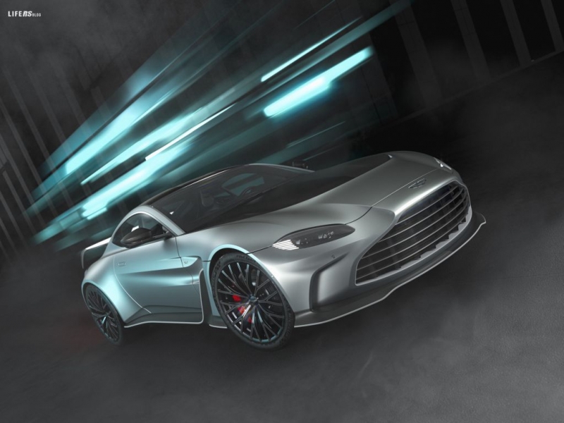 V12 VANTAGE: celebra la fine di un'era epica!