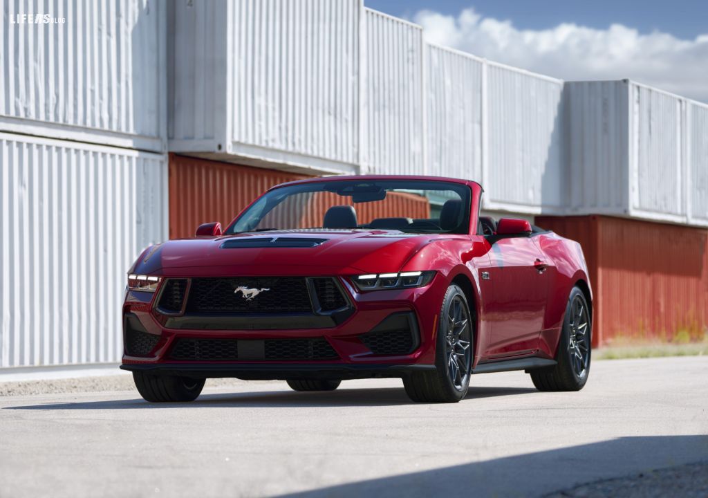 Mustang 2024, arriva l'ultima generazione termica