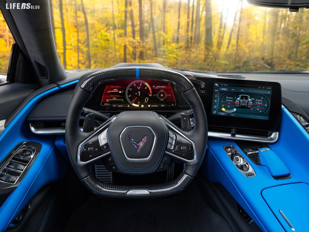 E-Ray, la Corvette con potenza aspirata e reattività elettrificata