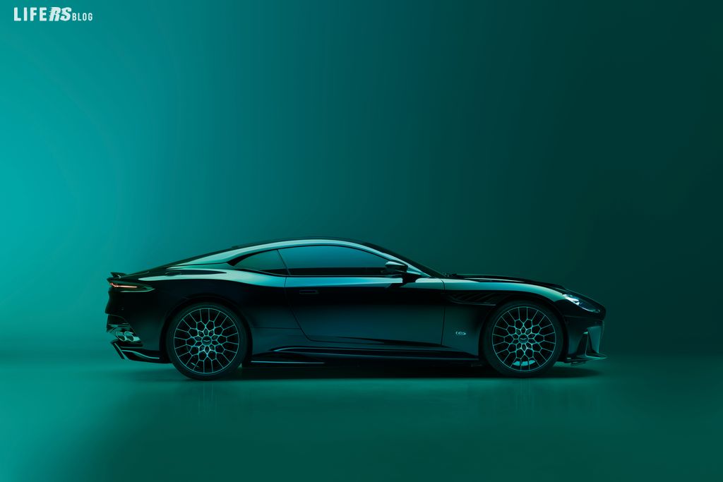 DBS 770 Ultimate, addio all'ammiraglia GT di Aston Martin