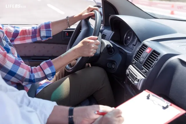 Guida sicura: adeguare "l’imparare a guidare" in tempi moderni