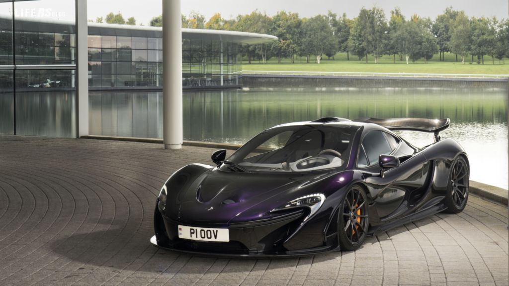 P1™: festeggia 10 anni la pionieristica hypercar ibrida McLaren