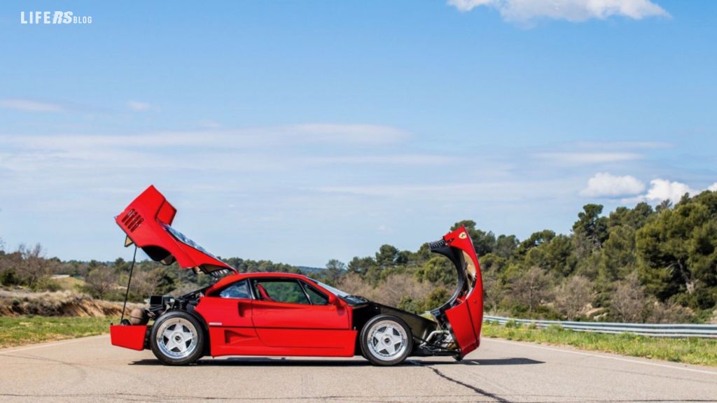 F40, la Ferrari del 4 volte campione del mondo Alain Prost all'asta