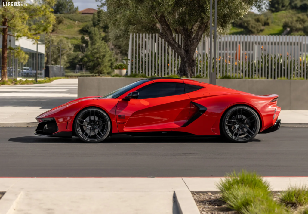 Beast 2024, la supercar di Rezvani rende più cattiva la Vette