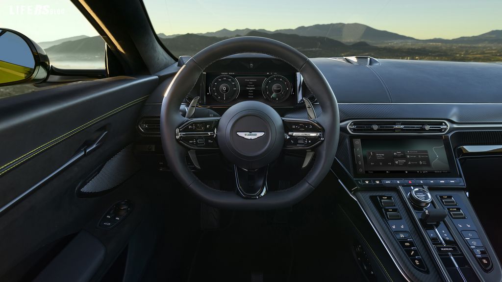 Vantage, l'Aston Martin progettata per i veri guidatori